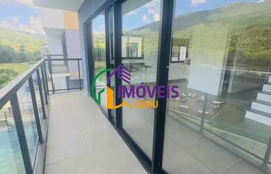 Imagem: O apartamento possui 4 Dormitórios, 3 Banheiros, 2 Vagas na