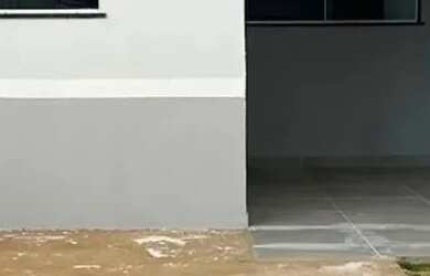 Imagem: A casa possui 2 Dormitórios, 1 Banheiro, 1 Vaga na garagem