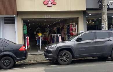 Imagem: O depósito possui 110m² de Área e está localizado em Centro