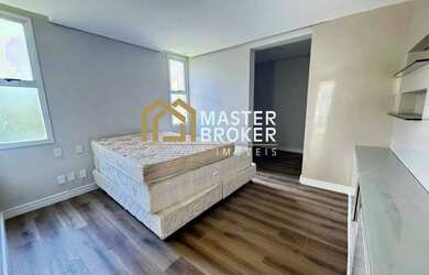 Imagem 15: Casa em condomínio, 6 quartos, piscina, gourmet, acabamento nobre, ótima localização em Al