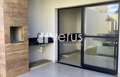 Imagem 6: Casa Sobrado para aluguel tem 125 m² com 03 quartos no Bairro Bosque...