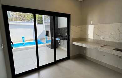 Imagem 14: Vendo casa nova na 141 C