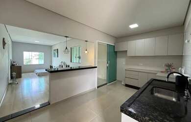 Imagem 7: CASA À VENDA NO JARDIM APUCARANA EM APUCARANA