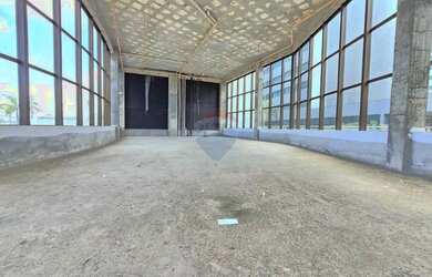 Imagem 14: Invista no promissor no Hangar Business Park, lojas com 223,47 e 298,42m²