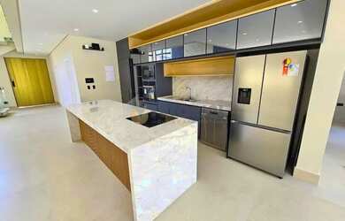 Imagem 2: Sobrado com 5 Suítes à venda, 346 m² por R$ 4.300.000 - Costa Nova...