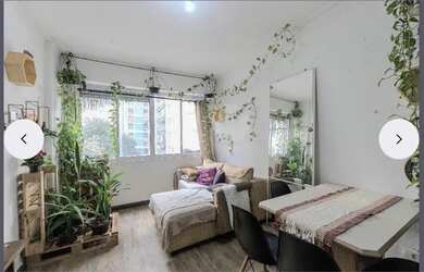 Imagem: O apartamento possui 2 Dormitórios, 1 Banheiro e 68m² de Área