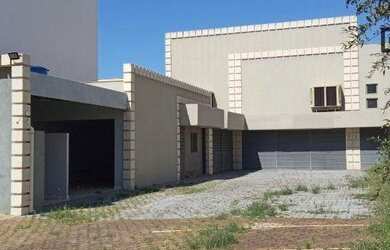 Imagem: O depósito possui 5 Vagas na garagem, 1.000m² de Área e