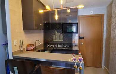 Imagem: O apartamento possui 1 Dormitório, 1 Banheiro, 1 Vaga na garagem