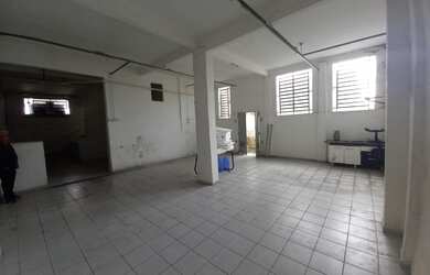 Imagem 1: Galpão/Depósito/Armazém para aluguel tem 200 metros quadrados