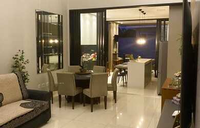 Imagem: A casa em condomínio possui 3 Dormitórios, 5 Banheiros, 4