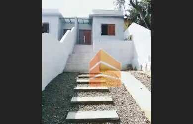 Imagem: A casa possui 2 Dormitórios, 1 Banheiro, 1 Vaga na garagem