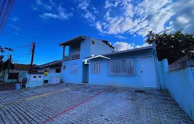 Imagem: A kitnet possui 1 Dormitório, 1 Banheiro, 25m² de Área e