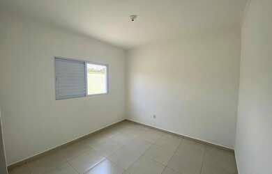 Imagem: A casa possui 2 Dormitórios, 1 Banheiro, 67m² de Área e