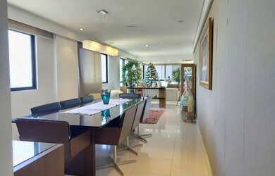 Imagem 12: Apartamento para venda com 212 metros quadrados com 4 quartos