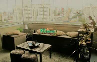 Imagem: O apartamento possui 3 Dormitórios, 1 Banheiro, 3 Vagas na