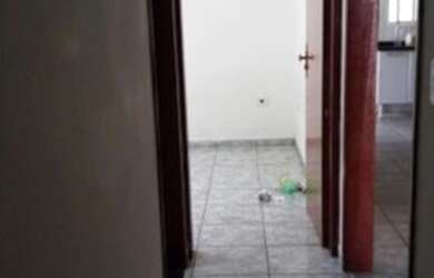 Imagem: A casa possui 3 Dormitórios, 1 Banheiro, 100m² de Área e