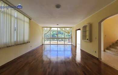 Imagem 14: Sobrado Alto Padrão. 531m² de Área, 5 Vagas na garageme4 Dormitórios