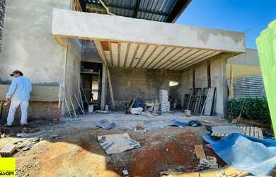 Imagem: A casa em condomínio possui 3 Dormitórios, 5 Banheiros, 4