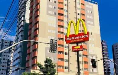 Imagem: O apartamento possui 3 Dormitórios, 2 Banheiros, 1 Vaga na