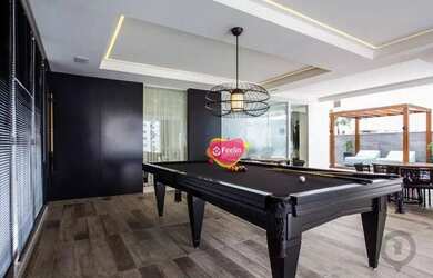 Imagem: O apartamento possui 4 Dormitórios, 5 Banheiros, 2 Vagas na