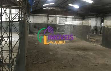 Imagem: O depósito possui 1.230m² de Área e está localizado em