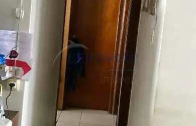 Imagem 3: Casa de 4 quartos à Venda na QS 8 Areal Avenida Comercial