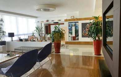 Imagem: O apartamento possui 3 Dormitórios, 4 Banheiros, 3 Vagas na