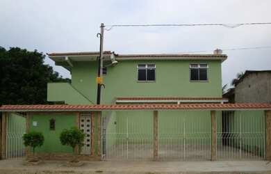 Imagem: A casa possui 1 Dormitório, 1 Banheiro e está localizado