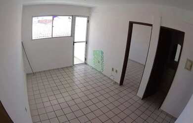 Imagem: O apartamento possui 1 Dormitório, 1 Banheiro, 1 Vaga na garagem