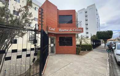 Imagem: O apartamento possui 3 Dormitórios, 2 Banheiros, 1 Vaga na