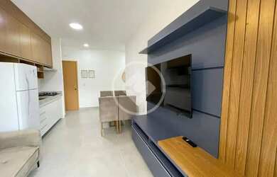 Imagem: O apartamento possui 1 Dormitório, 1 Banheiro, 1 Vaga na garagem