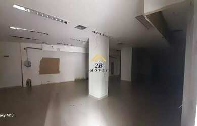 Imagem: O depósito possui 350m² de Área e está localizado em Centro