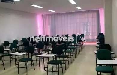 Imagem: O depósito possui 1200m² de Área e está localizado em Centro