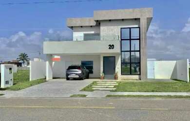 Imagem: A casa em condomínio possui 4 Dormitórios, 4 Banheiros, 4