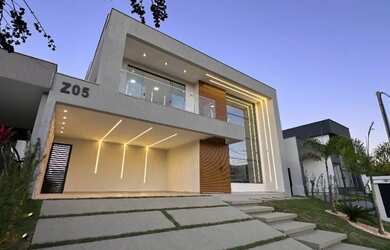 Imagem: A casa em condomínio possui 3 Dormitórios, 4 Banheiros, 4