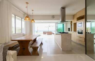 Imagem 10: Luxo à Beira-Mar Apartamento em Caiobá com 4 quartos - Matinhos/PR