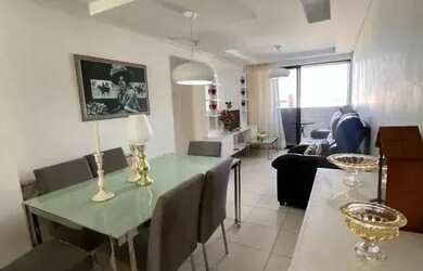 Imagem: O apartamento possui 3 Dormitórios, 2 Banheiros, 2 Vagas na