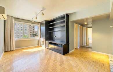 Imagem: O apartamento possui 2 Dormitórios, 2 Banheiros, 1 Vaga na