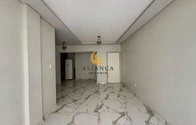 Imagem: O apartamento possui 2 Dormitórios, 1 Banheiro, 79m² de Área