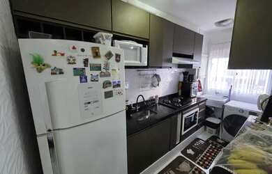 Imagem: O apartamento possui 3 Dormitórios, 1 Banheiro, 1 Vaga na garagem