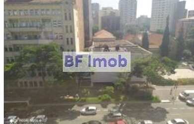 Imagem 12: MEIO ANDAR na Paulista com bicicletário e linda vista