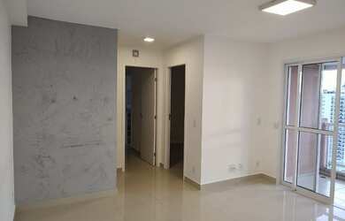 Imagem: O apartamento possui 2 Dormitórios, 1 Banheiro, 2 Vagas na