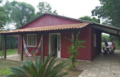 Imagem: A casa em condomínio possui 2 Dormitórios, 1 Banheiro e 1000m²