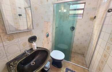 Imagem 8: SURPREENDENTE! CASA COM LOTE DE 200 METROS NUMA ÓTIMA LOCALIZAÇÃO