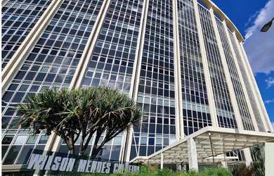 Imagem: O depósito possui 5 Vagas na garagem e 559m² de Área e está