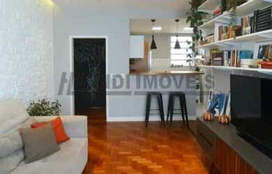 Imagem: O apartamento possui 2 Dormitórios, 3 Banheiros, 70m² de Área