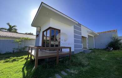 Imagem: A casa possui 1 Dormitório, 1 Banheiro, 2 Vagas na garagem