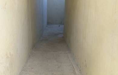 Imagem: A casa possui 1 Dormitório, 1 Banheiro e está localizado