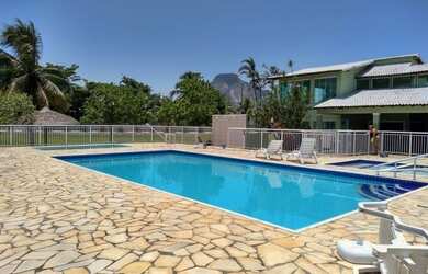 Imagem: A casa em condomínio possui 2 Dormitórios, 1 Banheiro, 2 Vagas