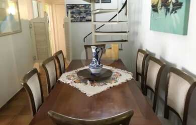 Imagem 2: Apartamento no Guarujá. Churrasqueira, Varanda, Área de serviçoe82m²...